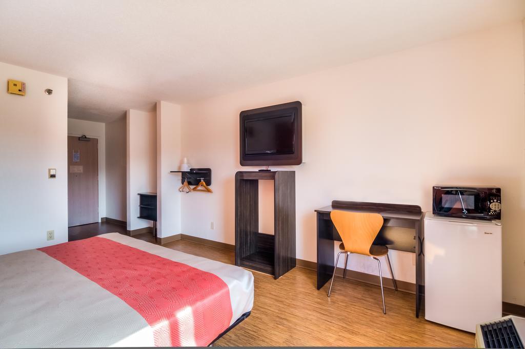 Motel 6 Normal Eksteriør billede