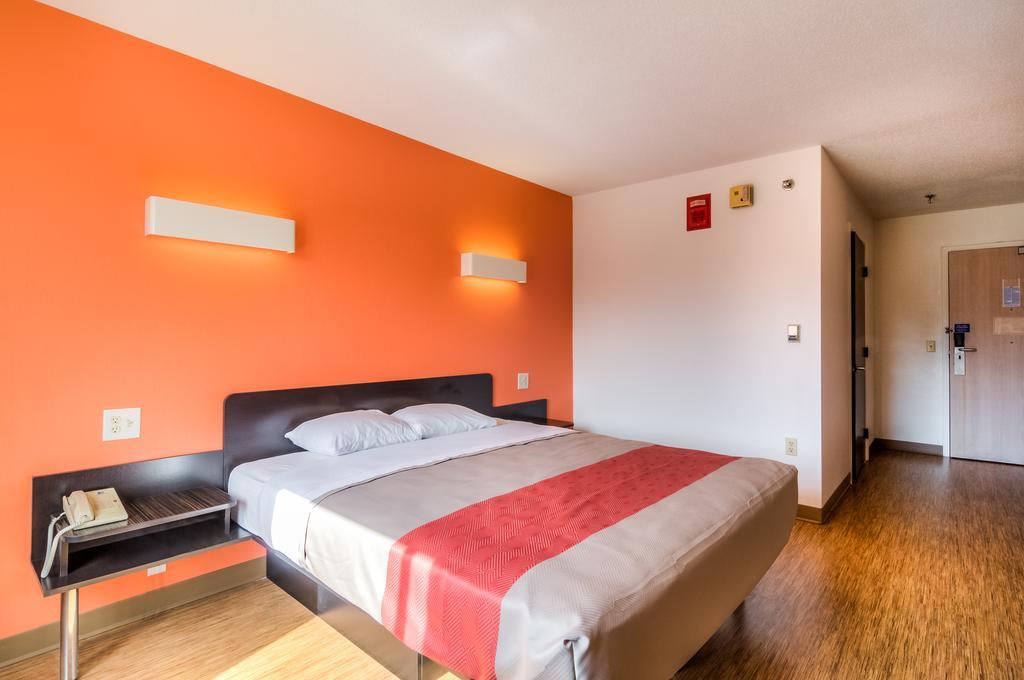 Motel 6 Normal Eksteriør billede