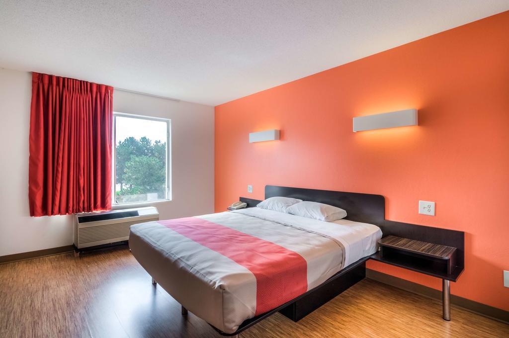 Motel 6 Normal Eksteriør billede
